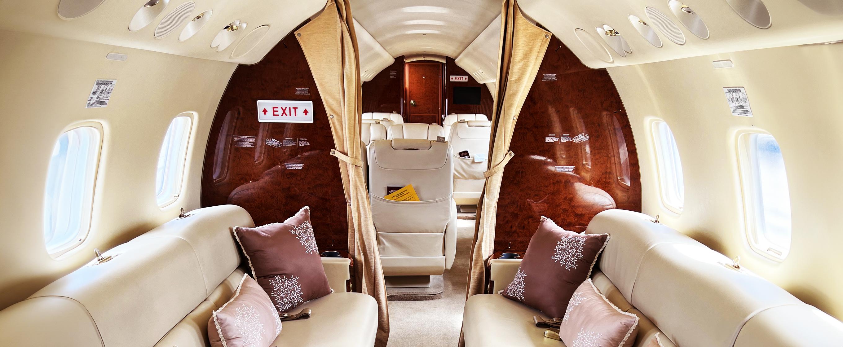 Elevated Elegance: Step Inside the Legacy 650 Cabin  thumbnail